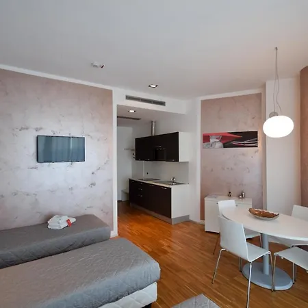 Hotel Mantova Residence Apart Otel 4*